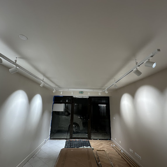 Rénovation électrique totale d'une boutique de mariage à La Rochelle